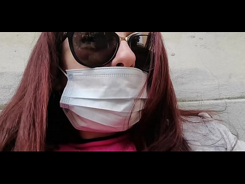 ❤️ Nicoletta hevner seg på naboen og tisser i garasjen hans (Special Covid19 Italian Quarantine) Sexvideo hos oss ❌️❤